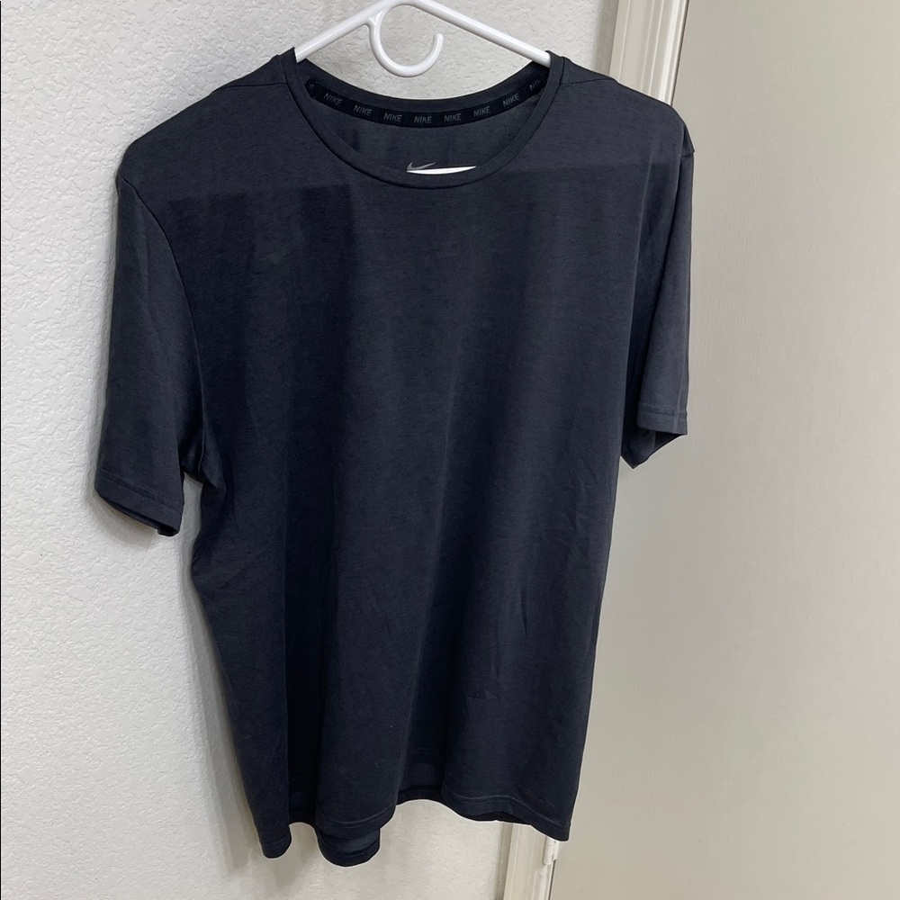 Nike Men's Dark Gray DriFit Short Sleeve Tee